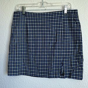 Wild fable plaid skirt.